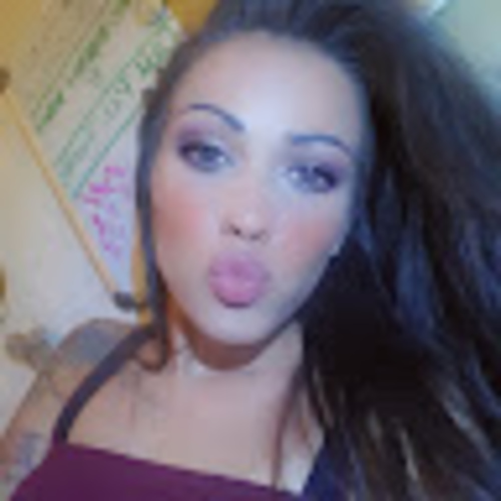 Meet your Posher, Vanessa